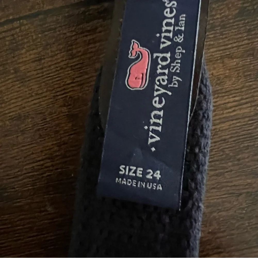 VINEYARD VINES American Flag Whale Motif Leather Kids Belt